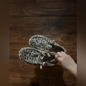 Women’s Cheetah Print Hey Dude